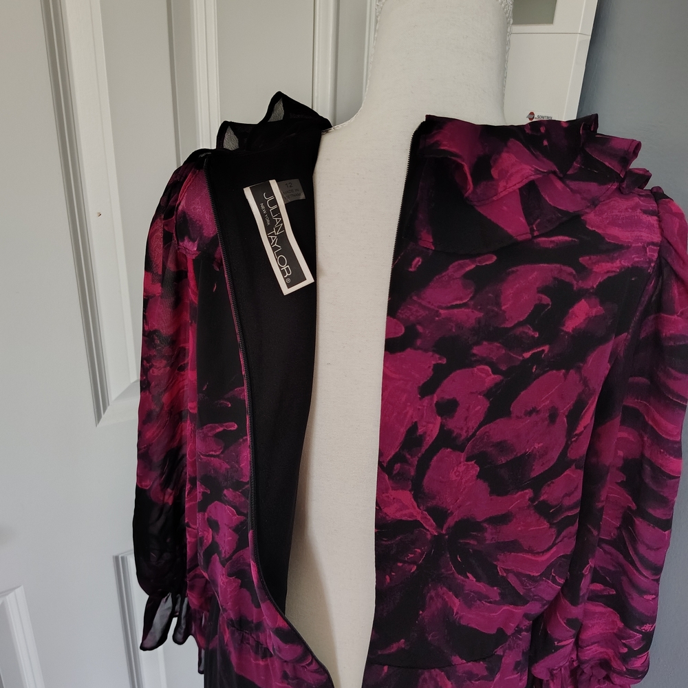 Julian Taylor Magenta and‎ Black Long Sleeve Dress Euc Size 12 - Picture 3 of 4